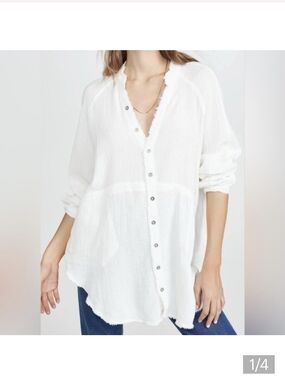 We The Free White Button-Front Gauze Blouse